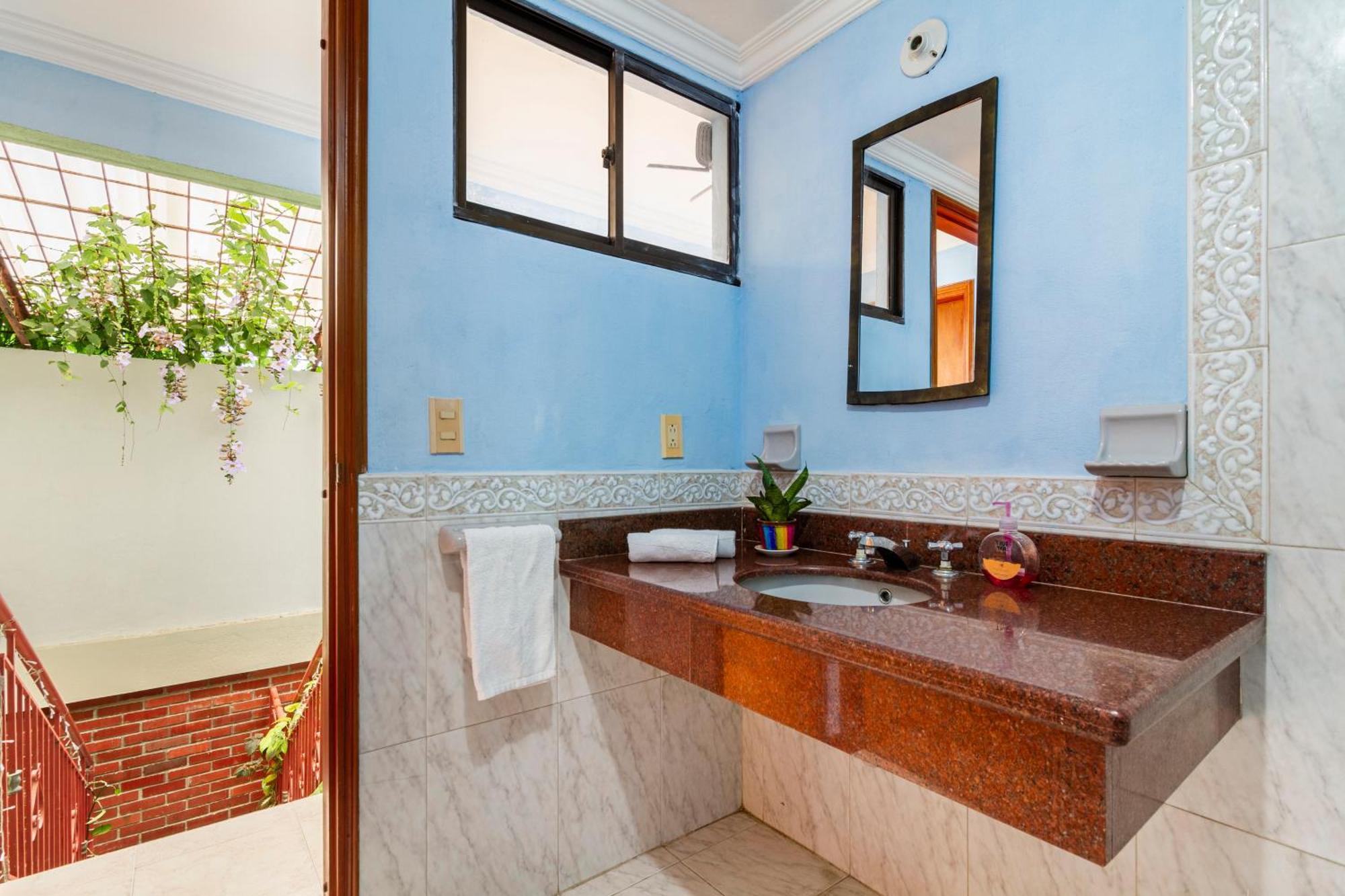 Hostal Cartagonova - Habitaciones Privadas Y Amplias Cerca A Zonas Turisticas Cartagena Exteriér fotografie